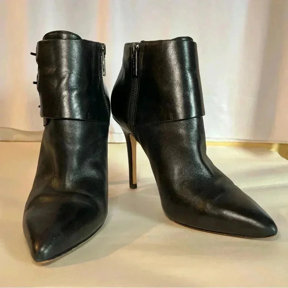 EUC MICHAEL KORS ANKLE BOOT BLK SZ 6M LEATHER 3 BUCKLE ZIPPER 3 IN STILETTO